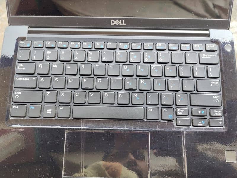 Dell 7380 6