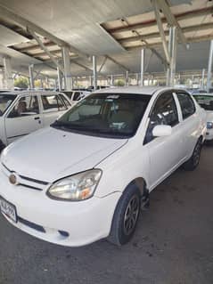 Toyota Platz 2003