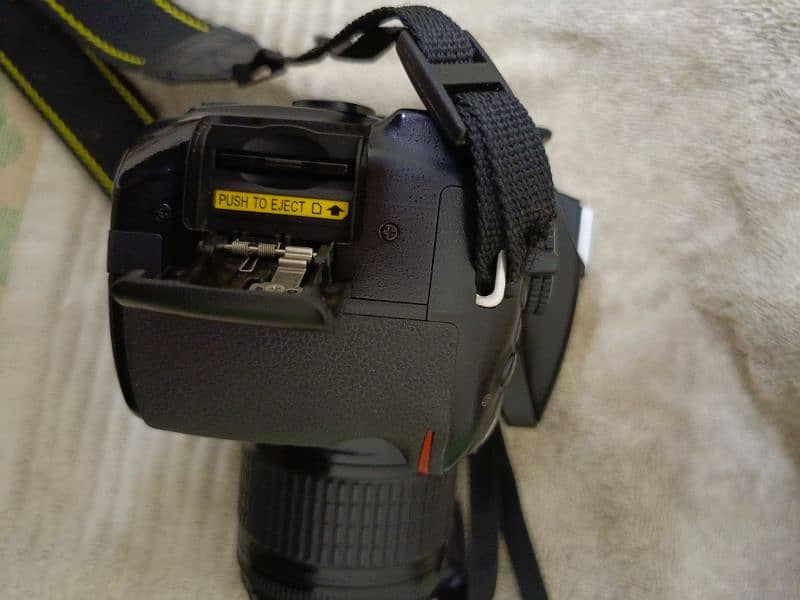 Nikon DSLR with 55-200 lens 5