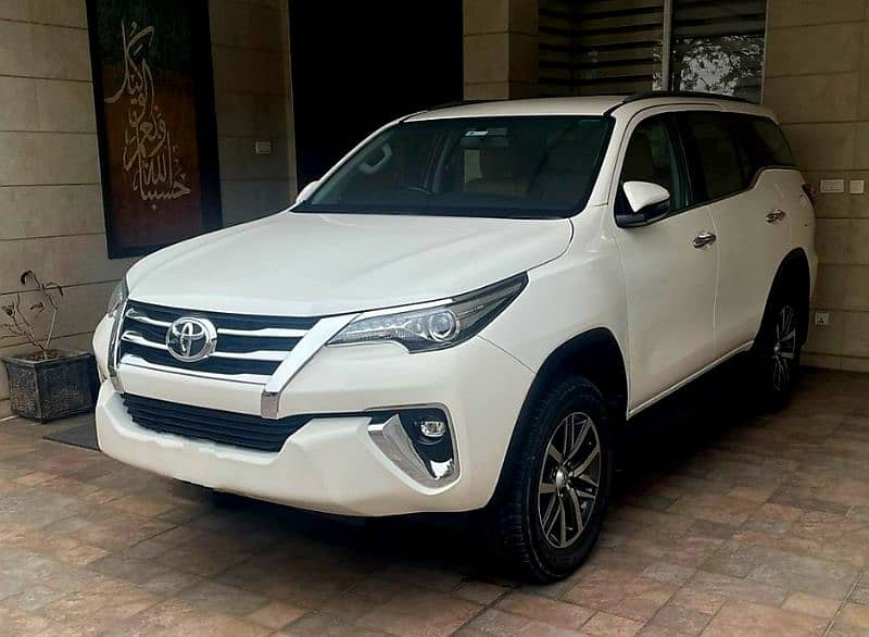 Toyota Fortuner 2018 1