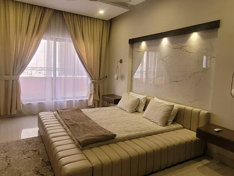 10 Marla Fully Furnished House Available In Bahria Town Phase 2 3