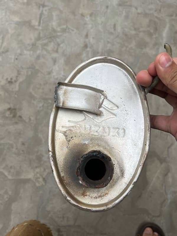 SUZUKI MUFFLER 1