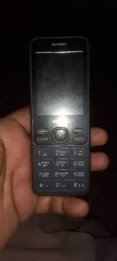 nokia . . for seal. chalta band ho gaya tha