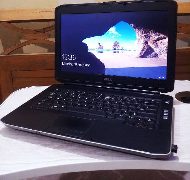 Dell Latidue e5430 i5 3rd Generation 1