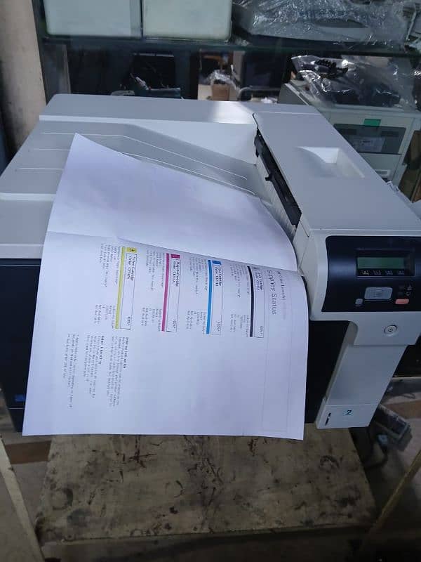 Hp colour laserjet printer 5225 0