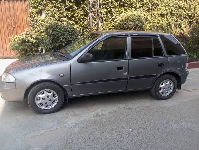 Suzuki Cultus VXR 2011 very good condition 1st hand 10