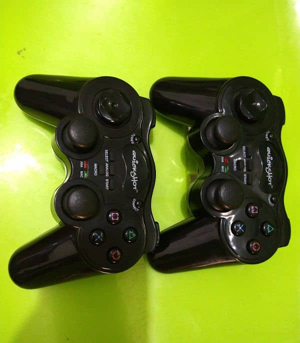 Joystick wireless pairs branded Quick shot 0