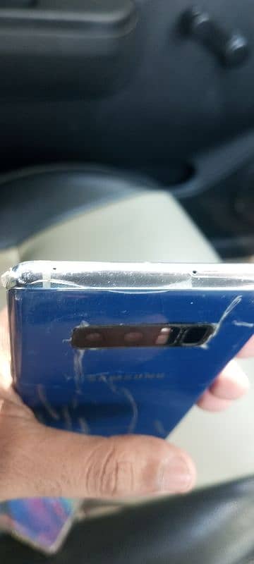 galaxy note 8 brand new condition back glass crack 1