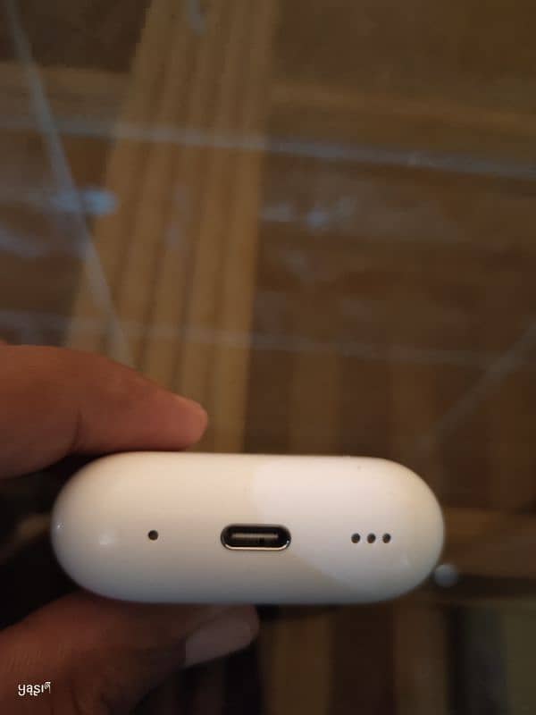 Apple Airpods pro 2nd generation with type-c( 100% Original) 4