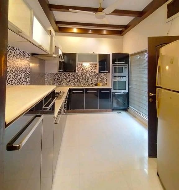 Fully Furnished 10 Marla House For rent In DHA Phase 5 Lahore 6