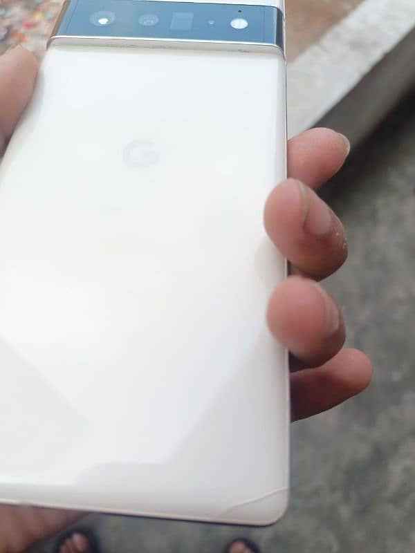 google pixel 6 pro condition 10by 9.5 non pta 4