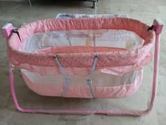 Baby crib/ Jhoola