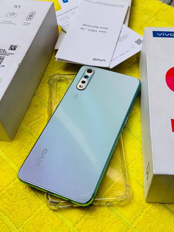 vivo s1 official pta with box 4gb 128gb 1