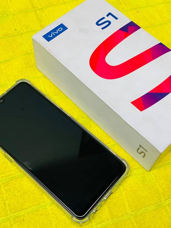 vivo s1 official pta with box 4gb 128gb 7