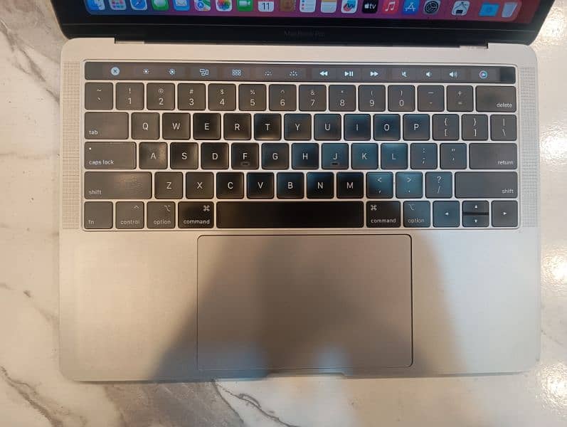 Apple MacBook pro 2017•13"/265gb/MacBook for sale Ramzan Offer 3