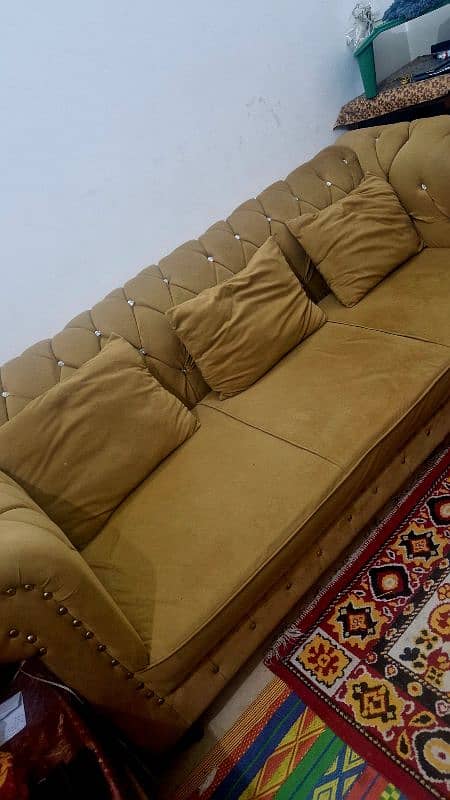 7 Seater Sofa with center table 5