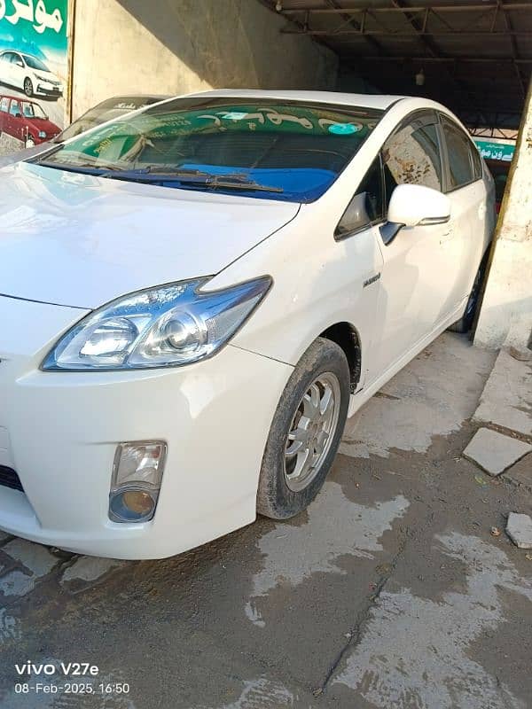 Toyota Prius 2011 7