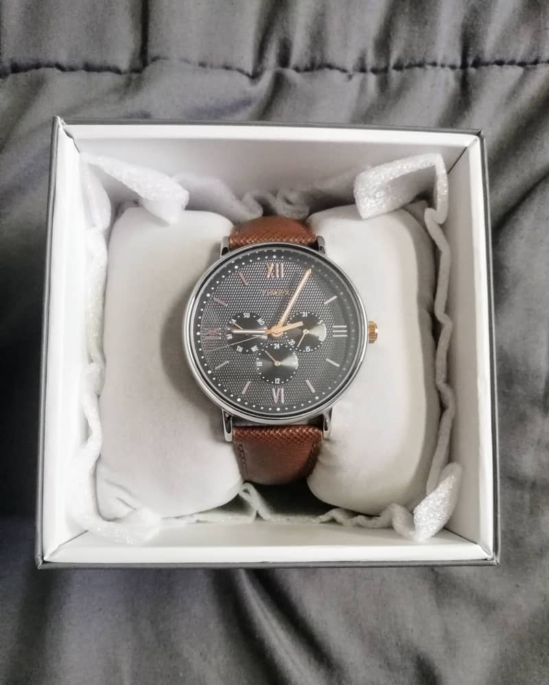 Original Timex Wrist Watch TW2T35000 4