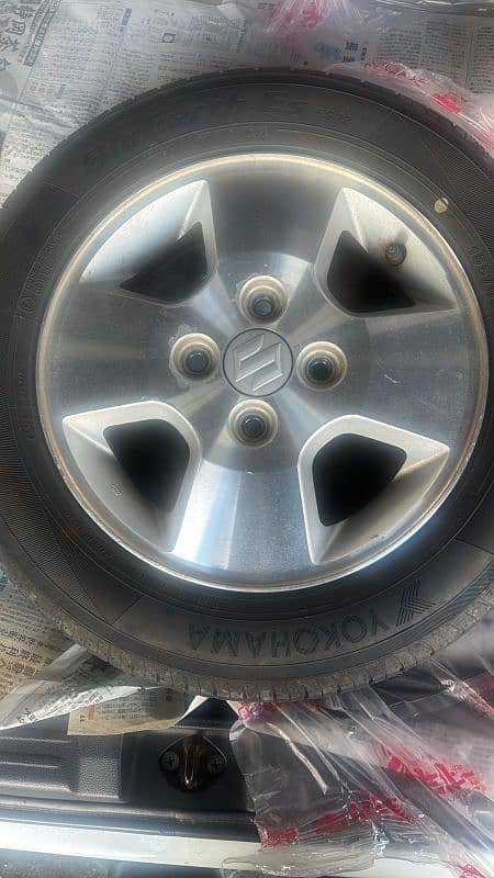 Genuine rim tyres 0