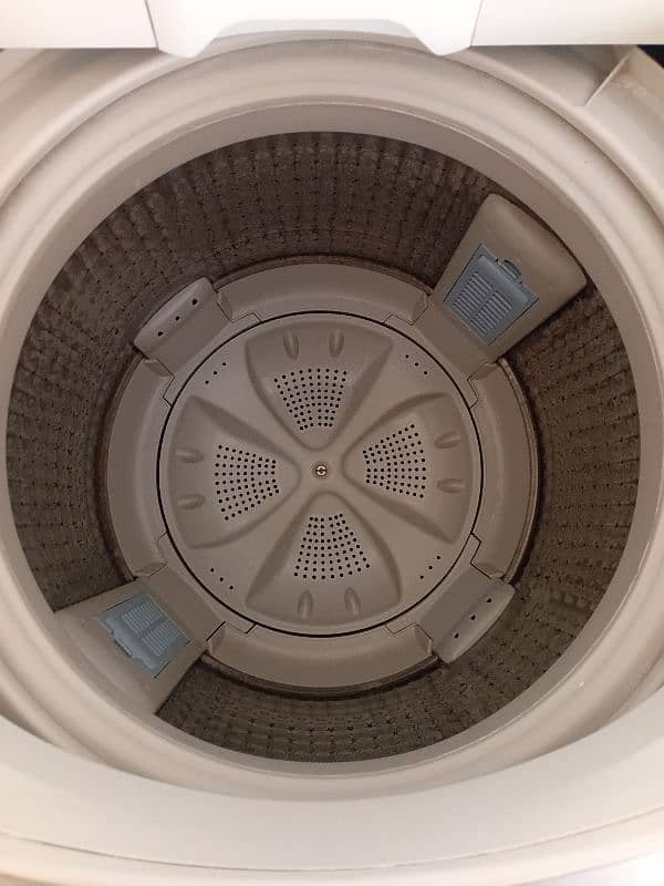 Automatic washing machine 1