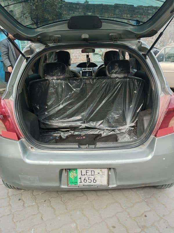 Toyota Vitz 2007 silver Lahore number bumper to bumper janin car 11