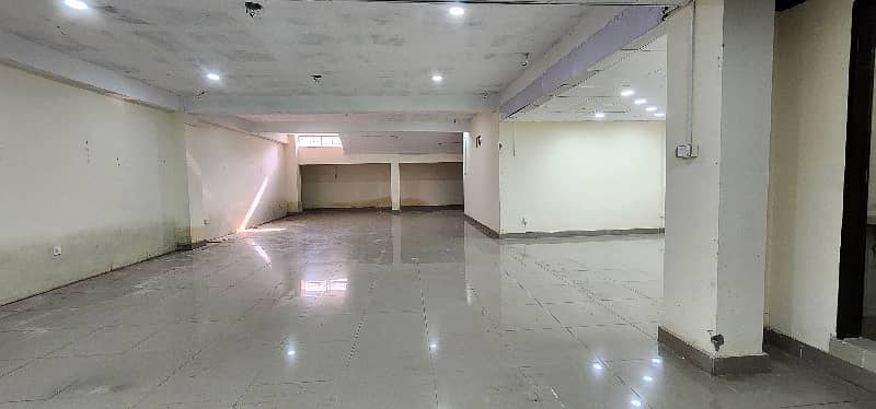 4500 Sqft Basement For Offices 0