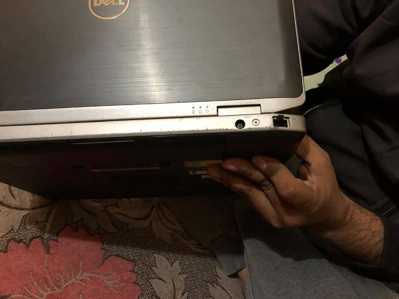 Dell Laptop 5