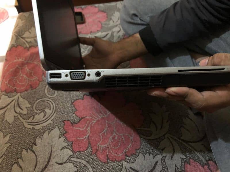 Dell Laptop 6