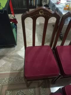 "Elegant Luxury Dining Chairs – 7/10 Condition | Best Deal!"