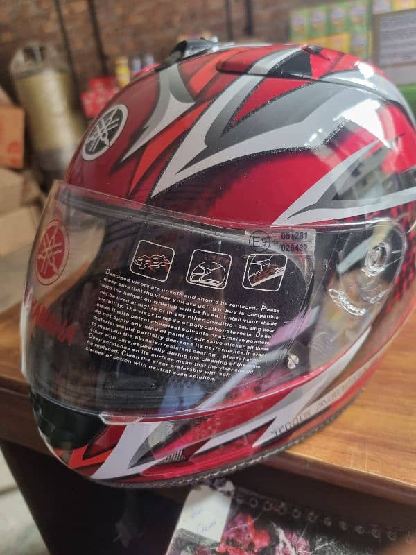 Helmet Yamaha brand 10/10 condition 3