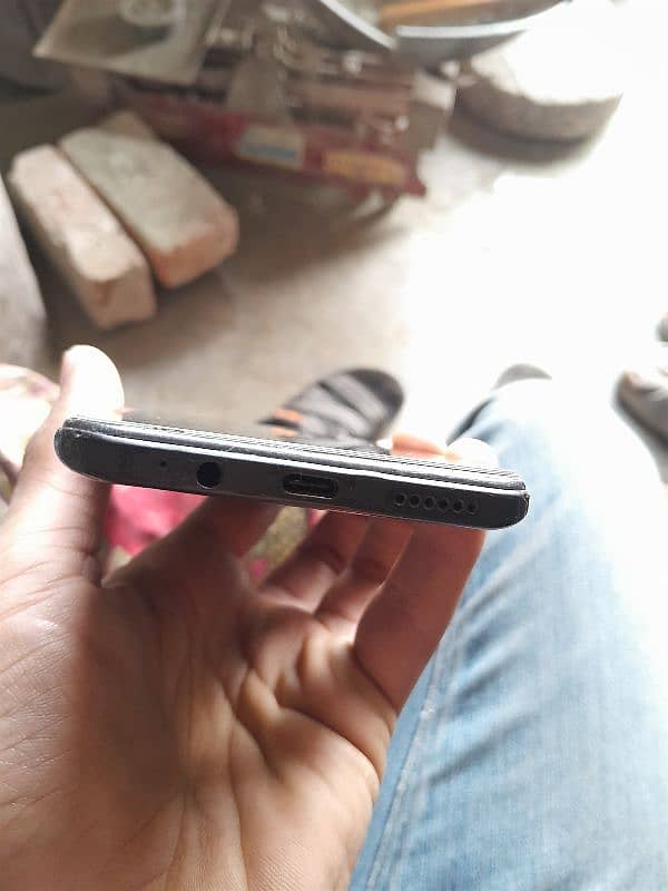 Infinix hot 11 4/128 pta with box 5