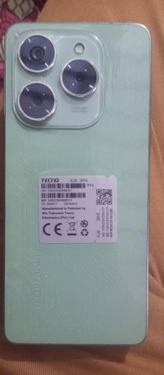 Tecno spark 20 pro 8+8, 256 1