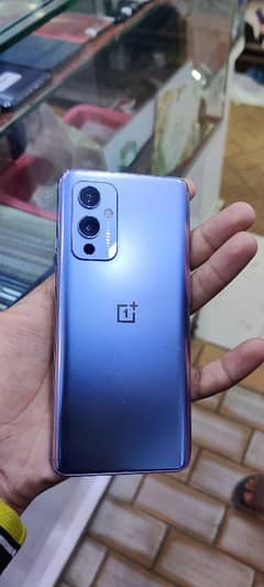 OnePlus 9