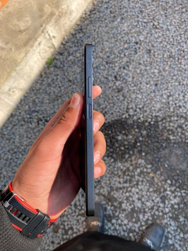 Realme C51 (4/128) 5 Months warranty 3