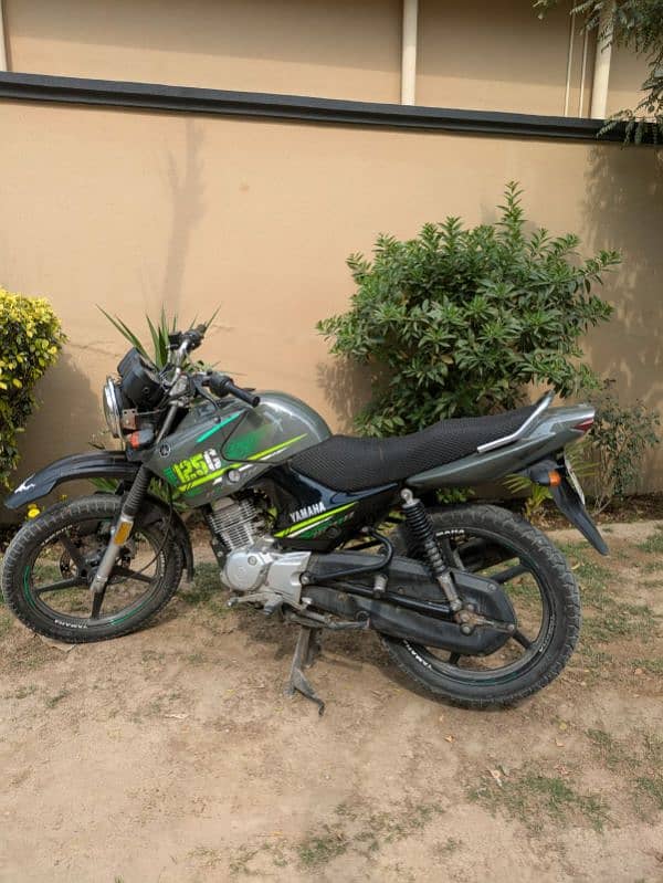 ybr125g 2022 model good condition 1