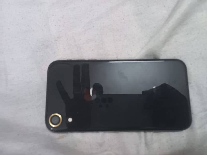 Iphone XR 9/10 condition 64GB Water pack Non PTA 5