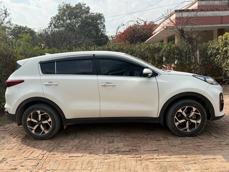 KIA Sportage 2022 3