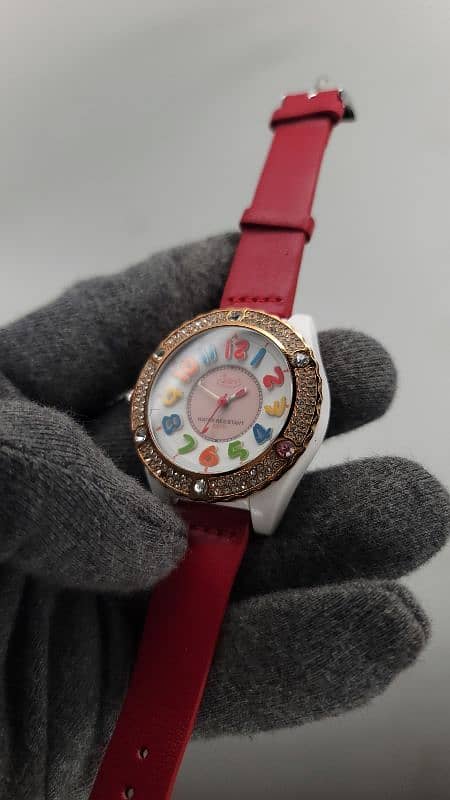 ORIGINAL LADIES and Gents WATCHES AVAILABLE ON SALE 15