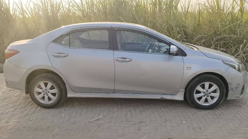 Toyota Corolla Altis Grande 2015 2