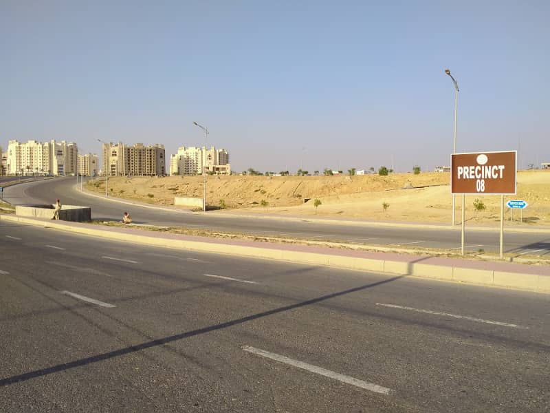 272 Sq. Yd. Residential Plot for Sale in Precinct 8, Bahria Town Karachi Prime Location! 1