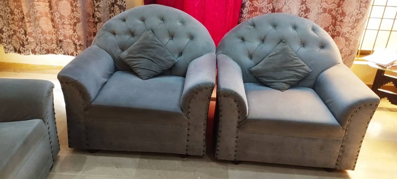 Sofa Set with Cushions 2