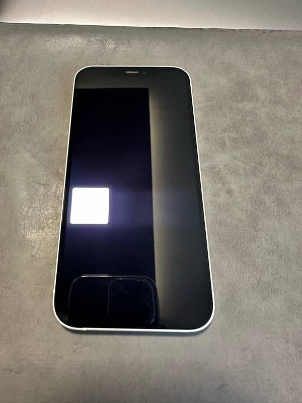 Iphone 12 128 GB PTA Approved 9/10 Condition 3