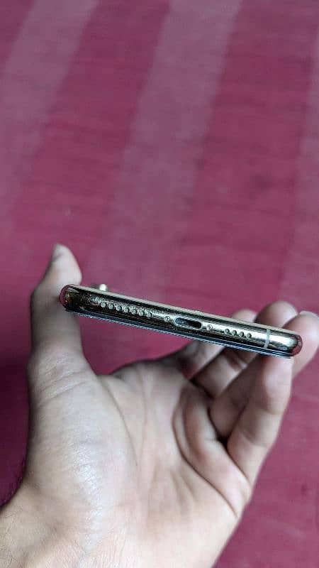 Iphone XS Max PTA approved 4