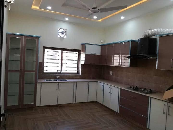 Brand new beautifull upper portion for Rent Available ground floor lock 1