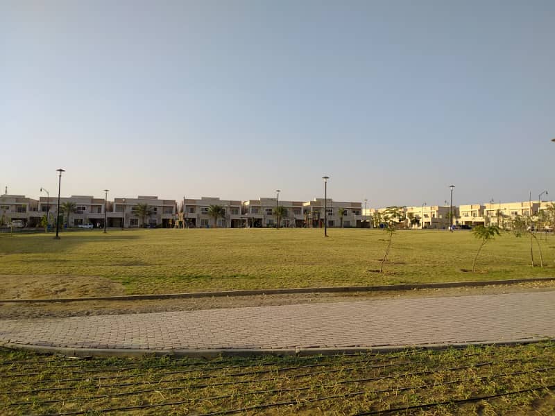 Precinct 10-A Luxury 200 Sq. Yards Villa Ready to Live 90% Populated Precinct in Bahria Town Karachi 6