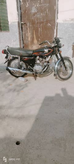 Honda 125 18 modal arjent sall