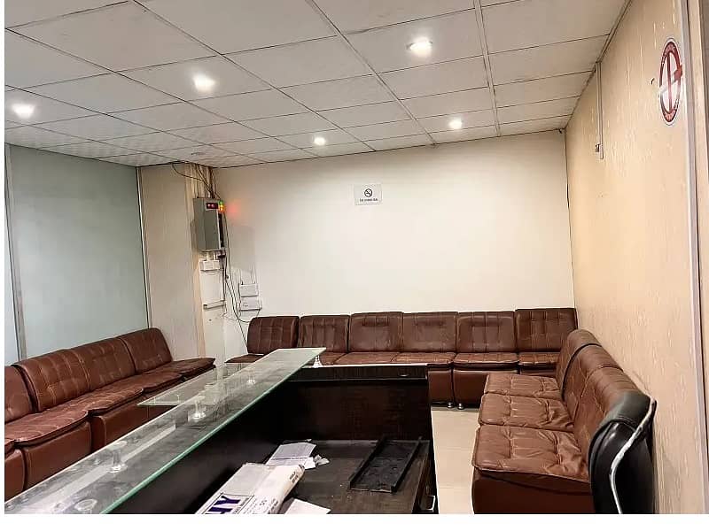 Area 1800 Square Feet Corporate Office Available For Rent On Reasonable Rent Gulberg 3 Lahore 1