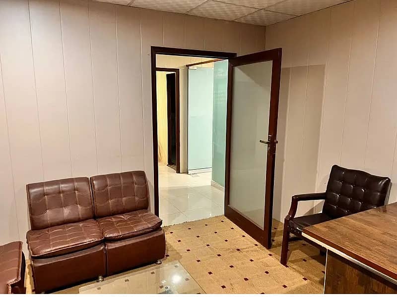 Area 1800 Square Feet Corporate Office Available For Rent On Reasonable Rent Gulberg 3 Lahore 7