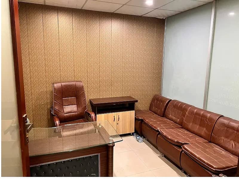 Area 1800 Square Feet Corporate Office Available For Rent On Reasonable Rent Gulberg 3 Lahore 13