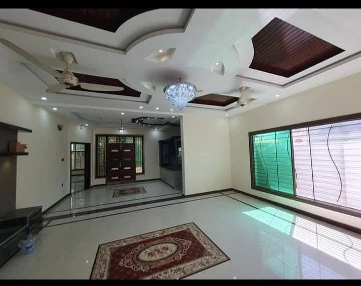 10 MARLA UPER PROTION AVAILABLE FOR RENT IN BAHRIA TOWN PHASE 8 SECTOR C 0